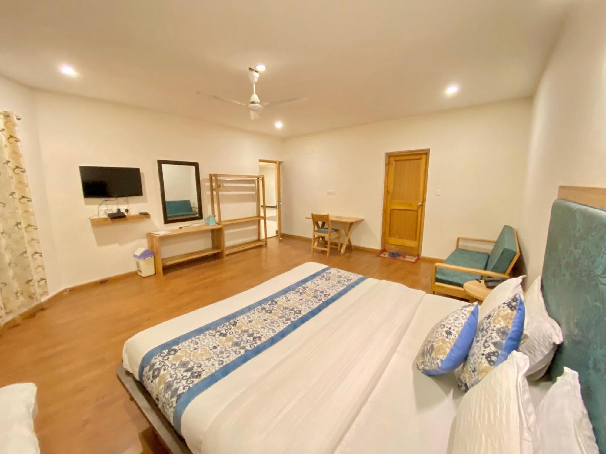 Hotel Palam Hills เลห์ ภายนอก รูปภาพ